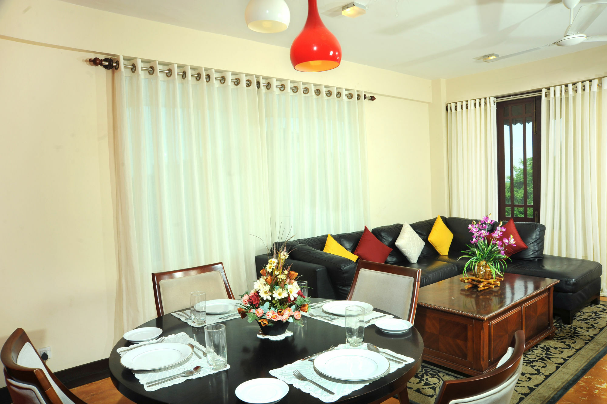 Prestige Court Residencies Hotel Dehiwala-Mount Lavinia Eksteriør billede